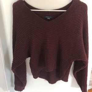American Eagle cropped chenille v neck sweater